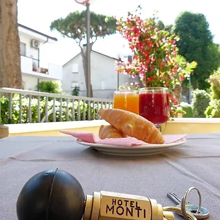 ホテル Monti *